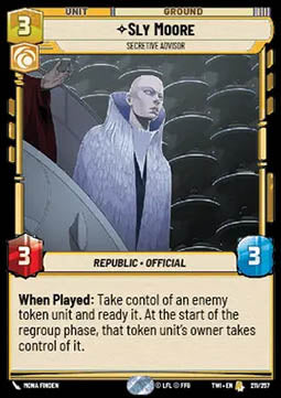 Sly Moore, Secretive Advisor - Twilight of the Republic (Rare) [TWI-211]